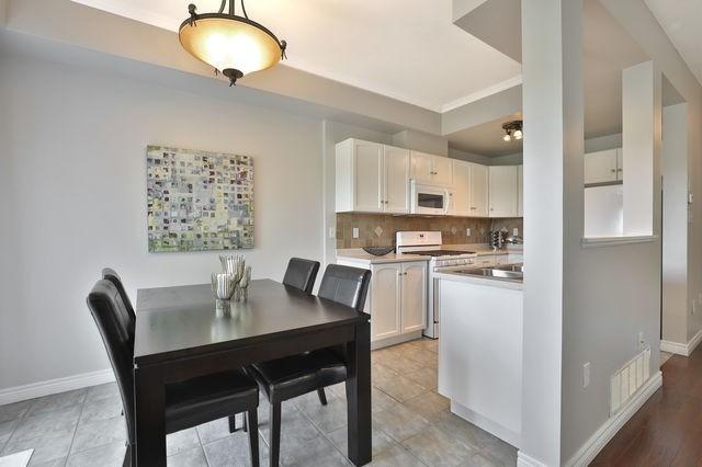 23 - 232 Stonehenge Dr, Townhouse with 3 bedrooms, 4 bathrooms and 1 parking in Hamilton ON | Image 6