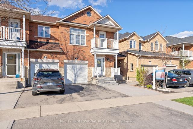 18 Oliti Crt, House semidetached with 3 bedrooms, 4 bathrooms and 3 parking in Toronto ON | Image 12