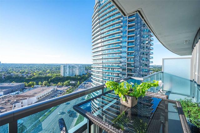 1522 - 7161 Yonge St, Condo with 1 bedrooms, 1 bathrooms and 1 parking in Markham ON | Image 4