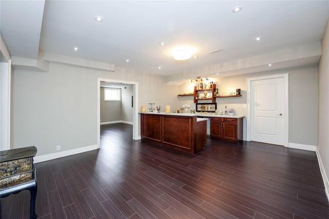 6 Forestview Crt, House detached with 7 bedrooms, 11 bathrooms and 26 parking in Brampton ON | Image 12