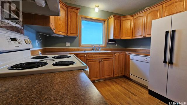 456 - 165 Robert Street W, House semidetached with 2 bedrooms, 3 bathrooms and null parking in Swift Current SK | Image 6