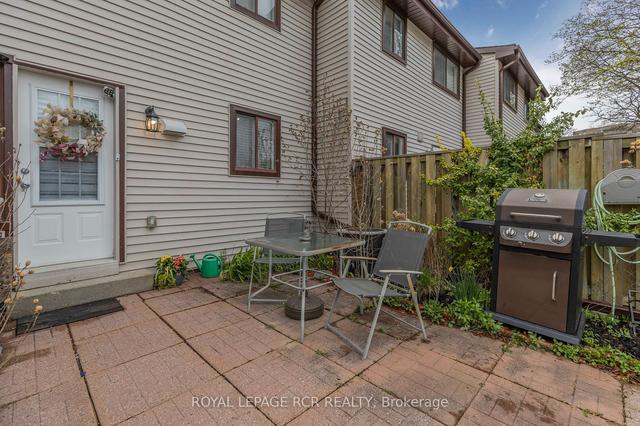 48 - 189 Springhead Gdns, Townhouse with 3 bedrooms, 2 bathrooms and 1 parking in Richmond Hill ON | Image 26