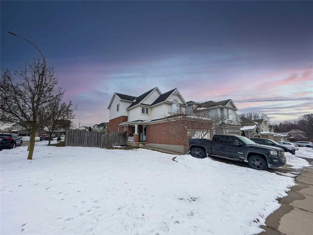 411 Veronica Dr, House detached with 3 bedrooms, 4 bathrooms and 3.5 parking in Kitchener ON | Image 12