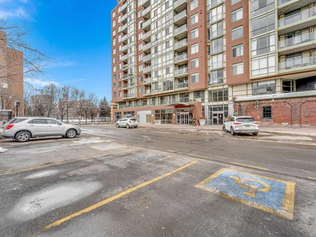 615 - 39 Parliament St, Condo with 2 bedrooms, 1 bathrooms and 0 parking in Toronto ON | Image 1