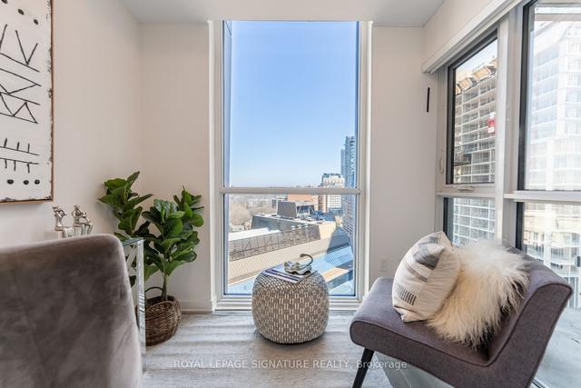 1411 - 1 Yorkville Ave, Condo with 2 bedrooms, 2 bathrooms and 1 parking in Toronto ON | Image 14