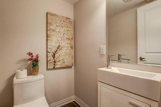 8 - 55 Thomas Mulholland Dr, House attached with 3 bedrooms, 3 bathrooms and 1 parking in Toronto ON | Image 11