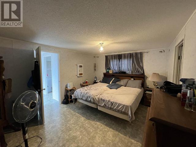 10648 102 Street, House other with 3 bedrooms, 2 bathrooms and null parking in Taylor BC | Image 16