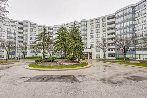 220 - 333 Clark Ave, Condo with 2 bedrooms, 2 bathrooms and 2 parking in Vaughan ON | Card Image