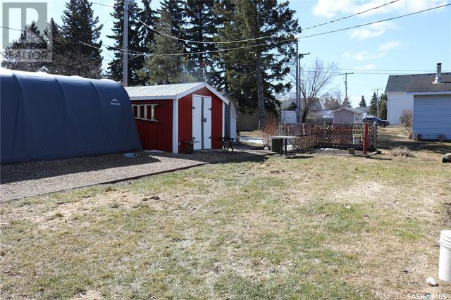 309 Main Street, House detached with 3 bedrooms, 2 bathrooms and null parking in Maryfield SK | Image 32