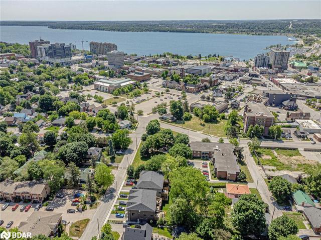 88b Clapperton Street, House attached with 2 bedrooms, 3 bathrooms and 3 parking in Barrie ON | Image 48