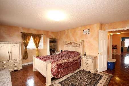 6 Mactier Rd, House detached with 4 bedrooms, 4 bathrooms and 6 parking in Brampton ON | Image 8