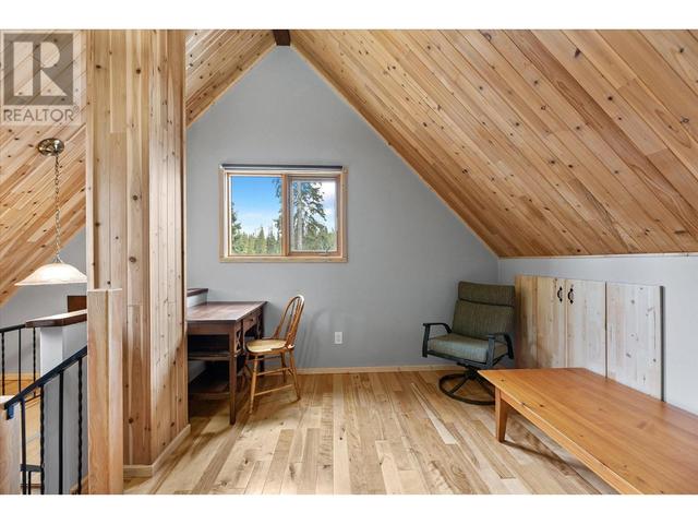 27 - 10250 Dee Lake Road Road, Home with 2 bedrooms, 1 bathrooms and 2 parking in Central Okanagan BC | Image 13
