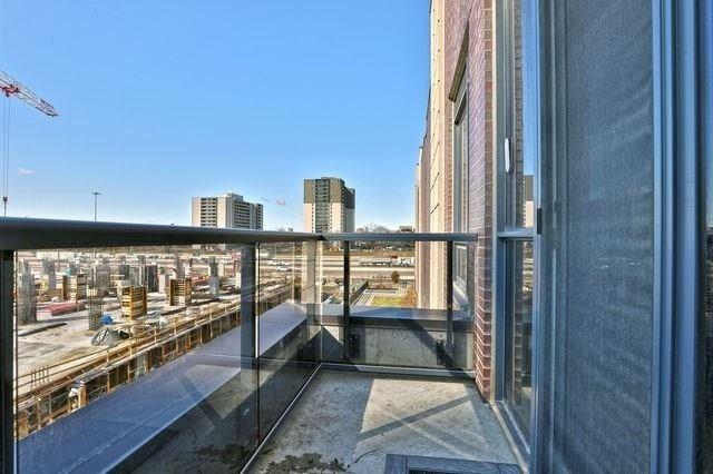 304 - 9 Valhalla Inn Rd, Condo with 1 bedrooms, 1 bathrooms and 1 parking in Toronto ON | Image 13
