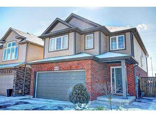 8620 Milomir St, House detached with 3 bedrooms, 3 bathrooms and 4 parking in Niagara Falls ON | Image 1