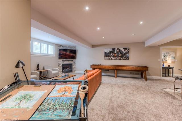 14 Langton Drive, House detached with 4 bedrooms, 3 bathrooms and 6 parking in Kitchener ON | Image 27
