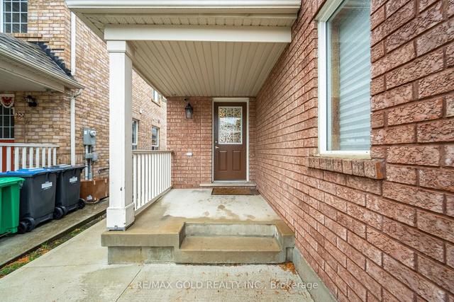 74 Herdwick St, House semidetached with 3 bedrooms, 4 bathrooms and 3 parking in Brampton ON | Image 34