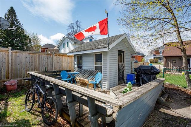 242 Simcoe Street, House detached with 3 bedrooms, 2 bathrooms and null parking in Collingwood ON | Image 17