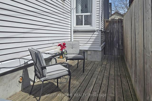 272 Jones Ave, House detached with 3 bedrooms, 4 bathrooms and 2 parking in Toronto ON | Image 29