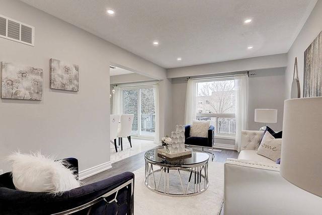 81 Buckhurst Cres, House attached with 4 bedrooms, 4 bathrooms and 6 parking in Toronto ON | Image 2