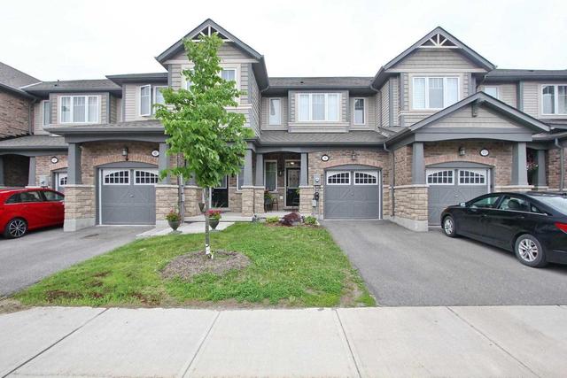 8 Abigail Cres, House attached with 3 bedrooms, 3 bathrooms and 1 parking in Caledon ON | Image 1