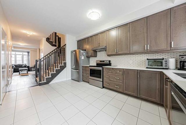211 - 30 Times Square Blvd, House attached with 3 bedrooms, 3 bathrooms and 2 parking in Hamilton ON | Image 21