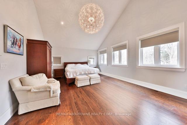 8 Bywood Dr, House detached with 4 bedrooms, 5 bathrooms and 5 parking in Toronto ON | Image 8