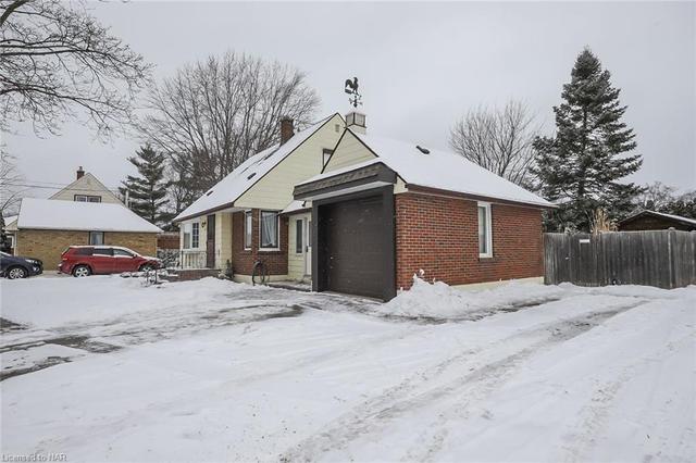 233 Scott Street, House detached with 3 bedrooms, 1 bathrooms and null parking in St. Catharines ON | Image 31