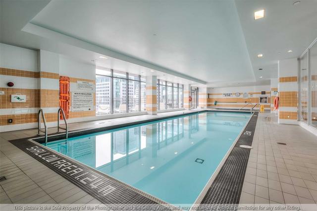 922 - 295 Adelaide St W, Condo with 1 bedrooms, 1 bathrooms and 1 parking in Toronto ON | Image 19