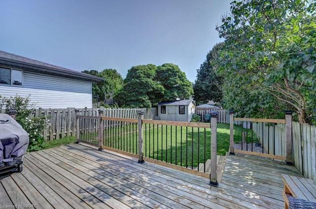 129 Poplar Drive, House semidetached with 3 bedrooms, 1 bathrooms and 3 parking in Cambridge ON | Image 28