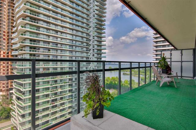1313 - 30 Shore Breeze Dr, Condo with 2 bedrooms, 1 bathrooms and 1 parking in Toronto ON | Image 21