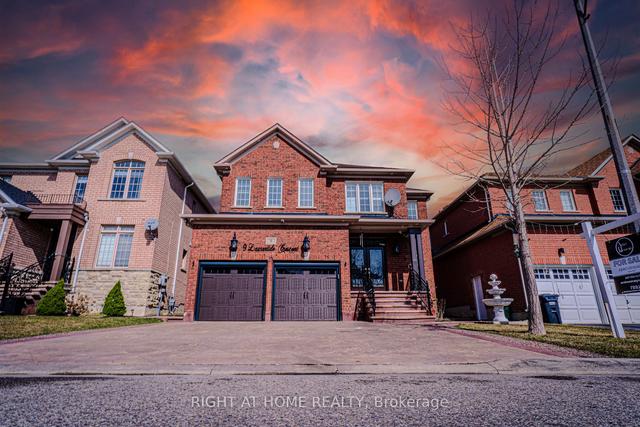 9 Laurentide Cres, House detached with 4 bedrooms, 4 bathrooms and 5 parking in Brampton ON | Image 1