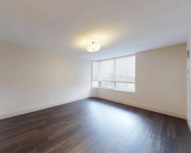 503 - 3088 Kennedy Rd, Condo with 2 bedrooms, 2 bathrooms and 1 parking in Toronto ON | Image 12