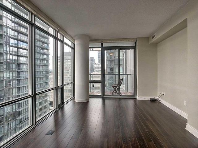 2702 - 38 Grenville St, Condo with 1 bedrooms, 1 bathrooms and 1 parking in Toronto ON | Image 10