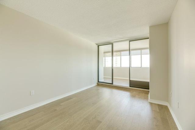 1704 - 3303 Don Mills Rd, Condo with 2 bedrooms, 2 bathrooms and 2 parking in Toronto ON | Image 5