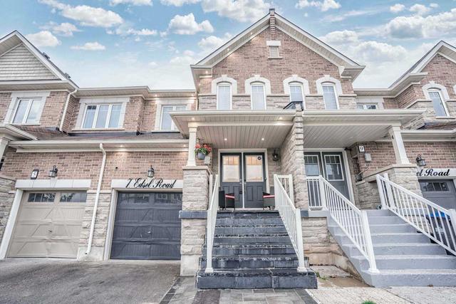 7 Edsel Rd, House attached with 3 bedrooms, 4 bathrooms and 3 parking in Brampton ON | Image 1