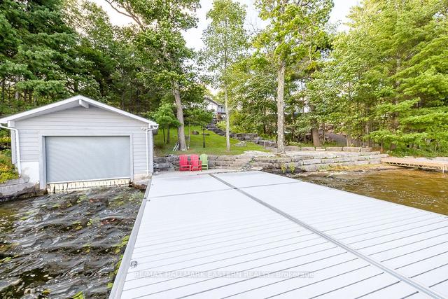 15 Oakridge Dr, House detached with 2 bedrooms, 3 bathrooms and 11 parking in North Kawartha ON | Image 29