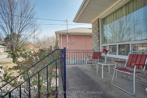 159 Goulding Ave, Toronto, ON, M2M1L5 | Card Image