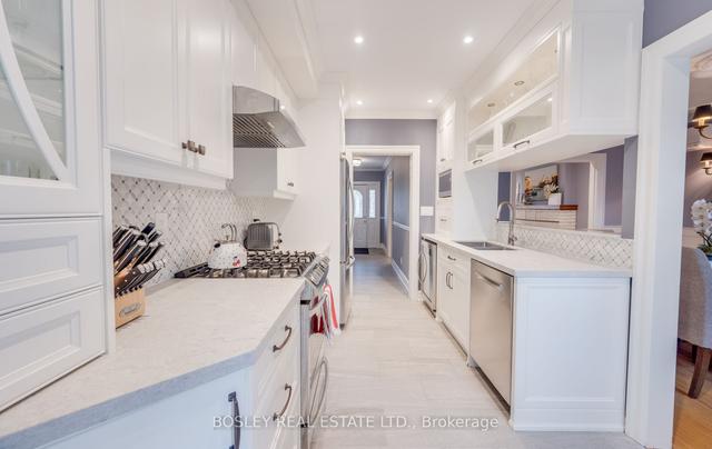 188 Melrose Ave, House semidetached with 3 bedrooms, 2 bathrooms and 1 parking in Toronto ON | Image 5