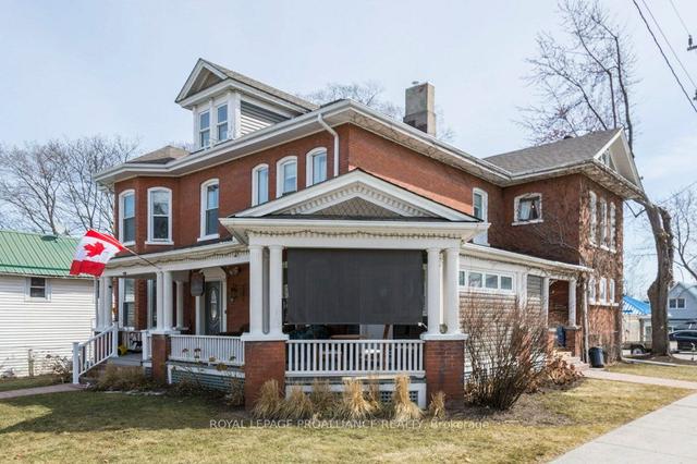 81 Henry St, House detached with 4 bedrooms, 6 bathrooms and 6 parking in Quinte West ON | Image 12