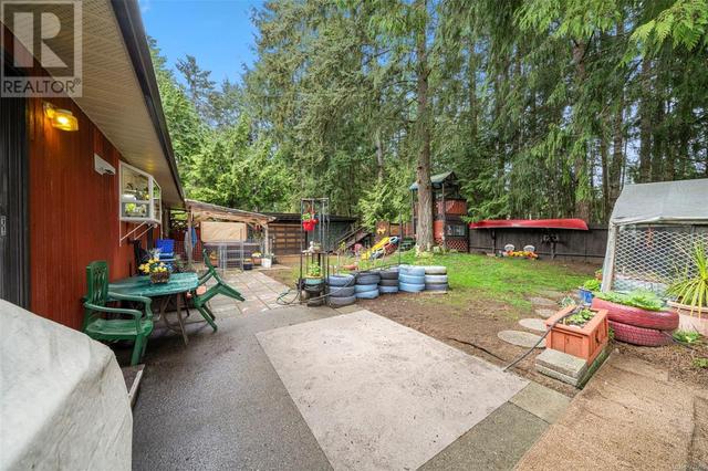 2365 Robertson Rd, House detached with 3 bedrooms, 2 bathrooms and 4 parking in Cowichan Valley B BC | Image 36