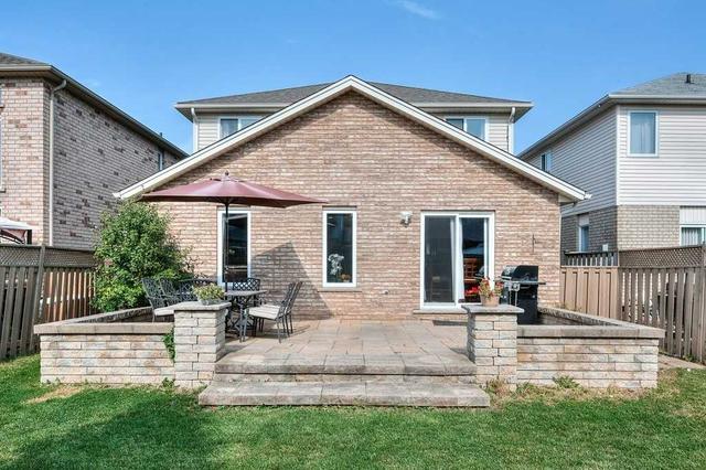 830 Brandenburg Blvd W, House detached with 3 bedrooms, 4 bathrooms and 4 parking in Waterloo ON | Image 27