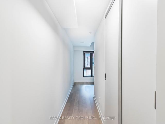 102 - 7 Watkinson Ave, Townhouse with 2 bedrooms, 2 bathrooms and 1 parking in Toronto ON | Image 22