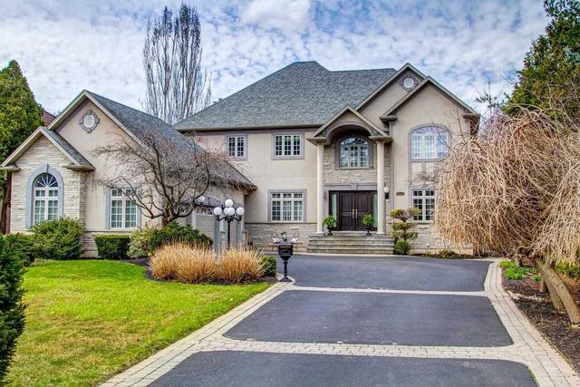 3377 Lakeshore Rd, House detached with 4 bedrooms, 4 bathrooms and 9 parking in Burlington ON | Image 1
