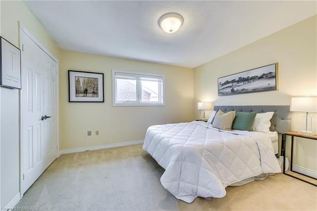 2155 Pineview Drive, House detached with 4 bedrooms, 3 bathrooms and 4 parking in Oakville ON | Image 26