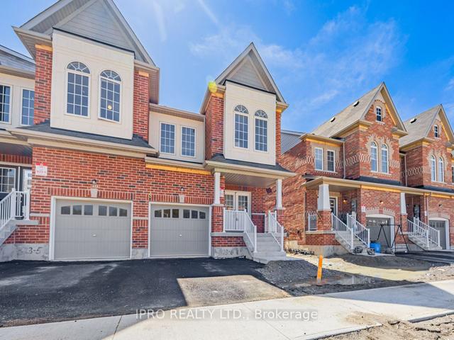 1191 Kettering Dr, House attached with 4 bedrooms, 4 bathrooms and 3 parking in Oshawa ON | Image 23