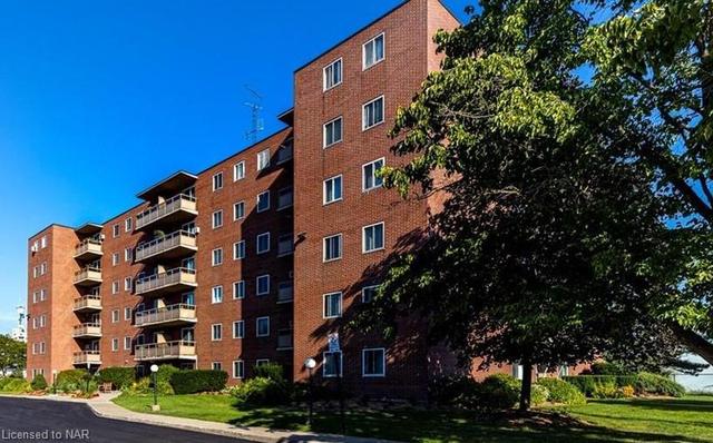 501 - 264 Grantham Avenue, House attached with 2 bedrooms, 1 bathrooms and 1 parking in St. Catharines ON | Image 1
