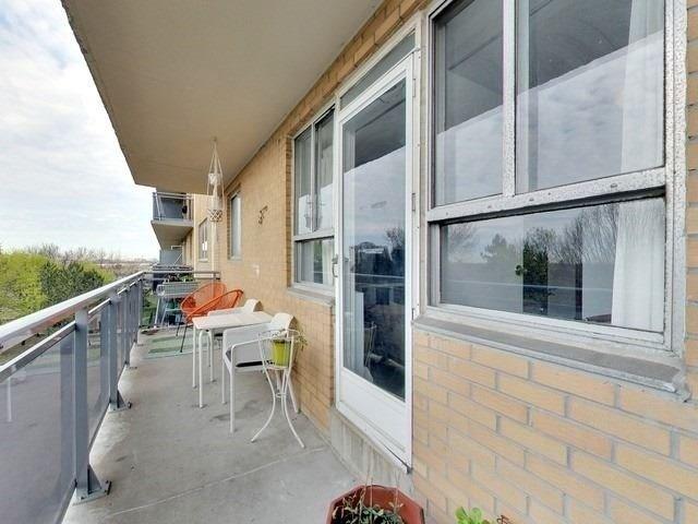 511 - 100 Dundalk Dr, Condo with 2 bedrooms, 1 bathrooms and 1 parking in Toronto ON | Image 8