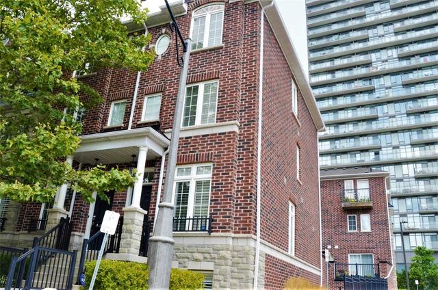 unit 94 - 117b The Queensway Ave, Townhouse with 3 bedrooms, 3 bathrooms and 1 parking in Toronto ON | Image 1