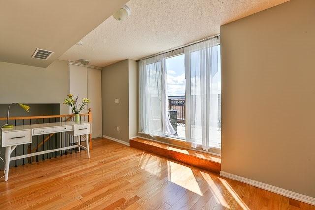 Th211 - 9 Foundry Ave, Townhouse with 3 bedrooms, 2 bathrooms and 1 parking in Toronto ON | Image 15