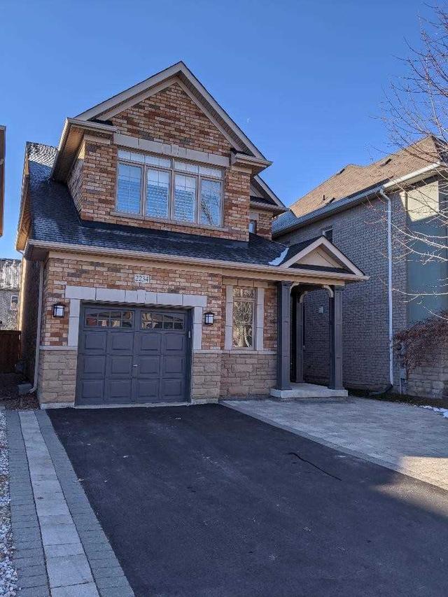2234 Kwinter Rd, House detached with 4 bedrooms, 3 bathrooms and 3 parking in Oakville ON | Image 2